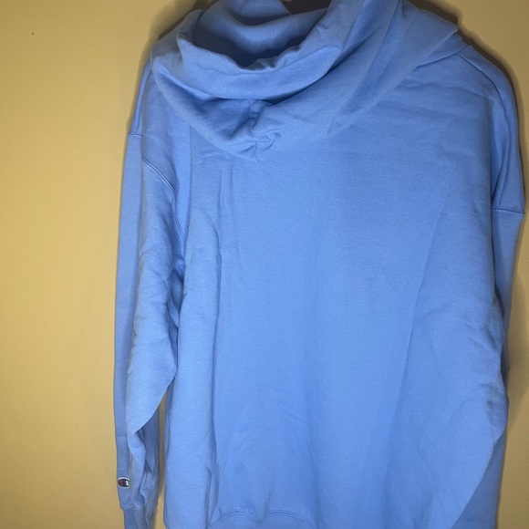 Carolina Tar Heels Hoodie never worn! - Picture 4 of 4
